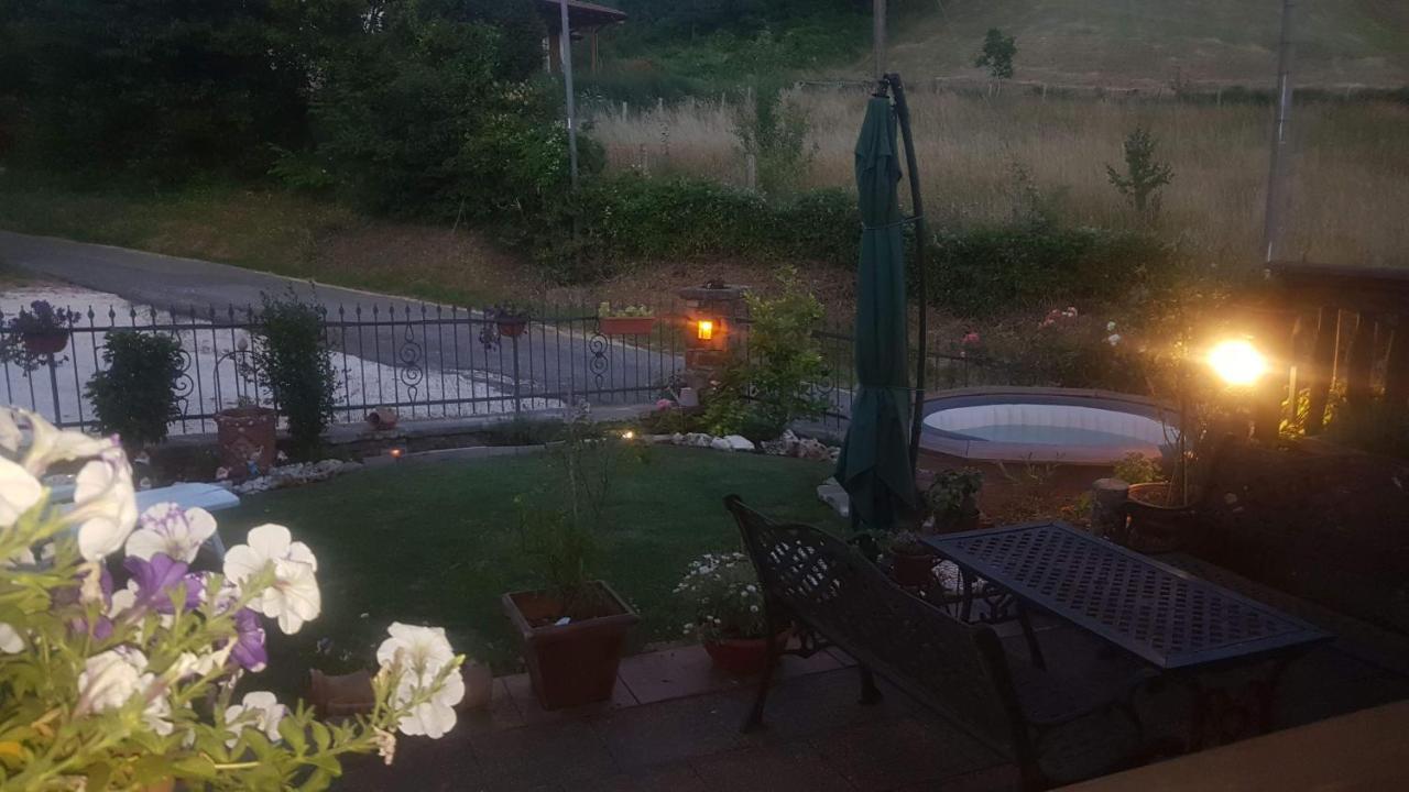 San Benedetto Val di Sambro Beb Villa Sorriso מראה חיצוני תמונה